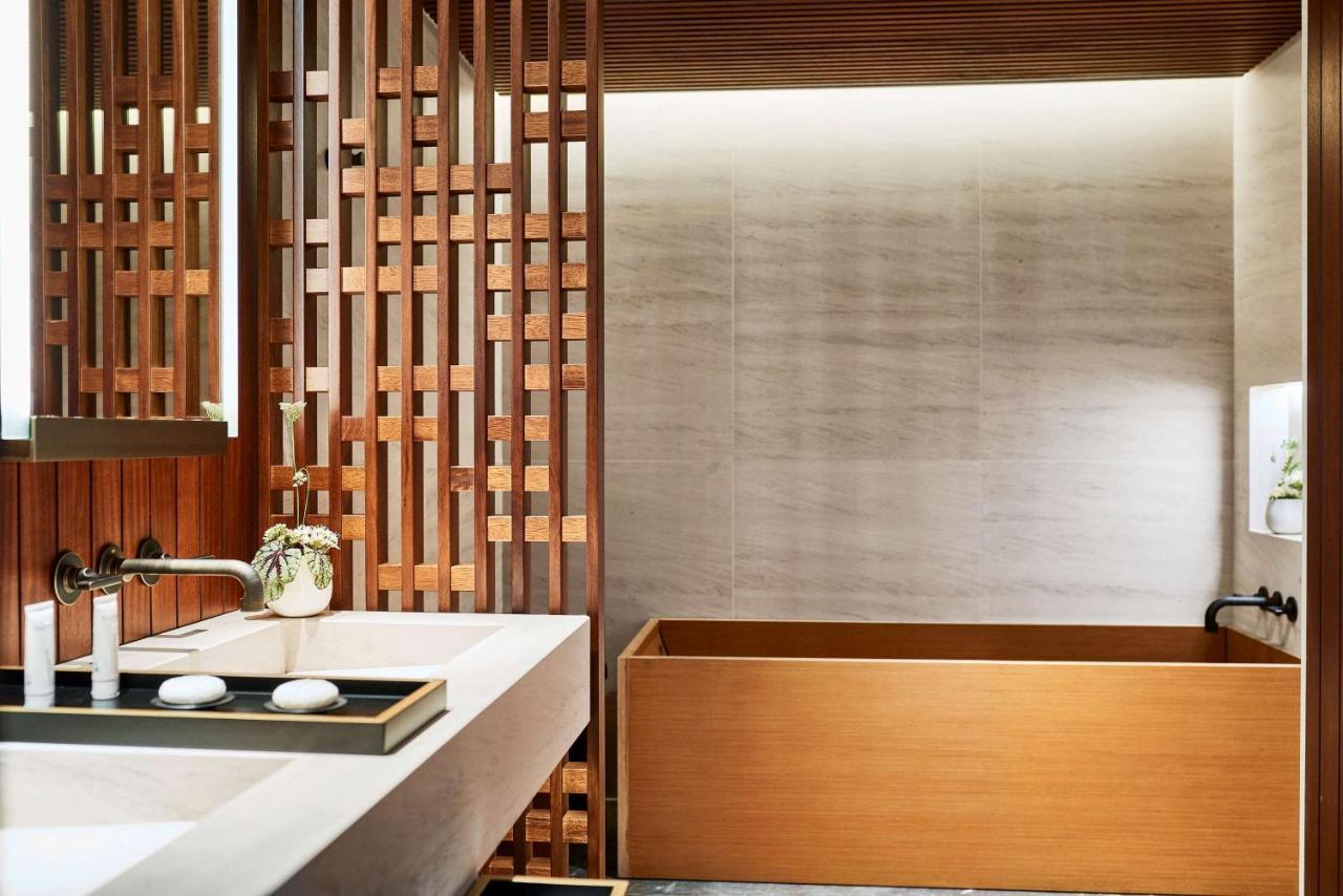 Nobu Hotel Barcelona Exteriér fotografie Bathroom